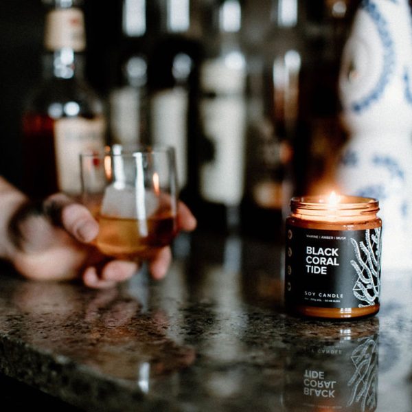 Black Coral Tide Candle Lifestyle 47f0a25e a4d2 441b a572 07e124c076a1